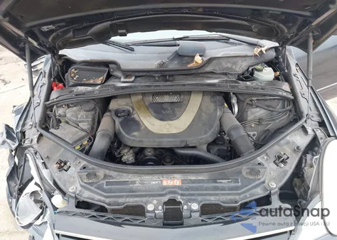 2010 Mercedes-Benz R 350 4Matic z USA, uszkodzony, nr VIN 4JGCB6FB2AA103558